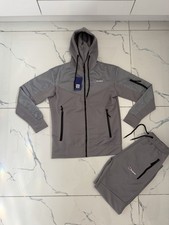 Mans Tracksuit Berghaus Size
