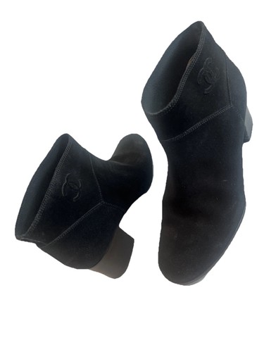 Chanel boots cc logo - cc,