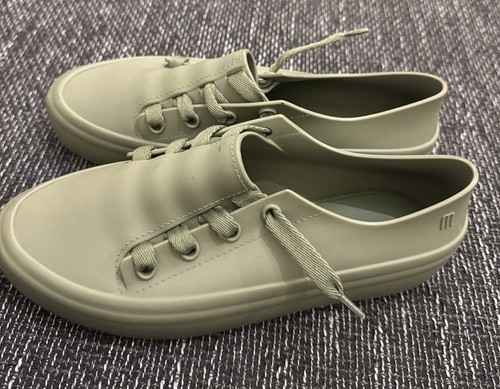 Melissa sneaker shoes size 5 - melissa,