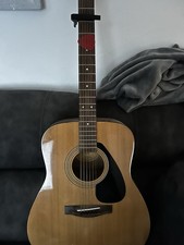 Yamaha F310 Acoustic Guitar