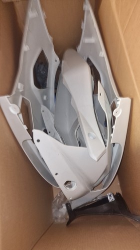 Suzuki gsxr 1000 full 9 - full,