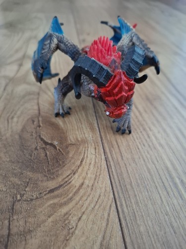 Schleich battering ram horned - battering,