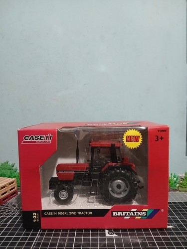 Britains farm toys case - ,
