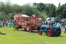 Photo 6x4 Threshing Mill