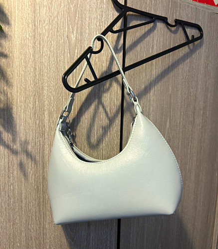 Pale blue faux leather - faux,