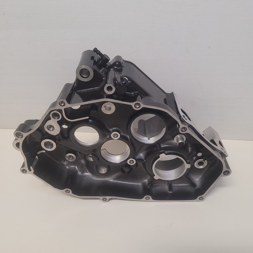 Right crankcase cover engine - cover,