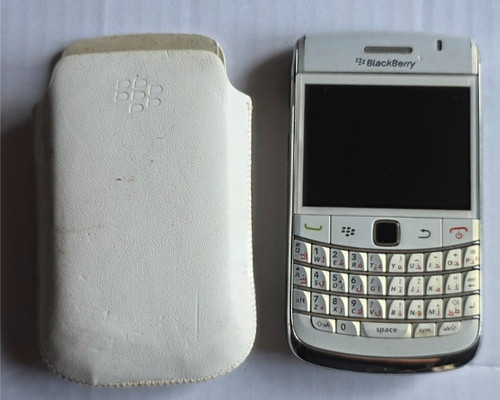 Blackberry bold 9900 - -,