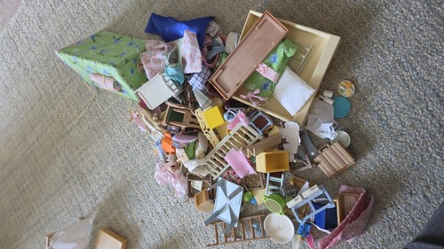 Sylvanian families joblot - families,