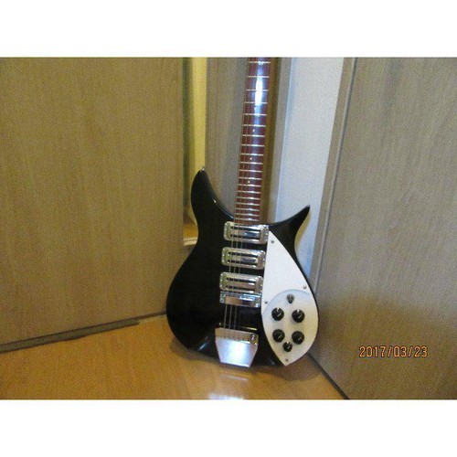 Electric guitar rickenbacker - electric,