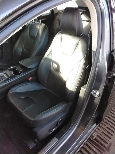 Front seat ford - front,