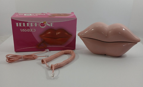 Lip shaped pink flesh - pink/flesh, corded