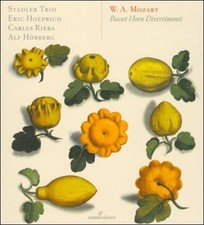 Mozart: Basset Horn Divertimenti [CD]