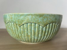 Vintage Green and Gold Shorter