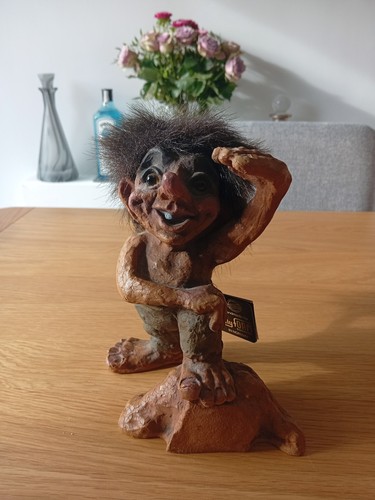 Vintage nyform troll - vintage,