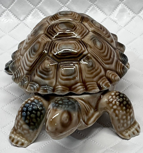 Wade porcelain trinket box - wade,