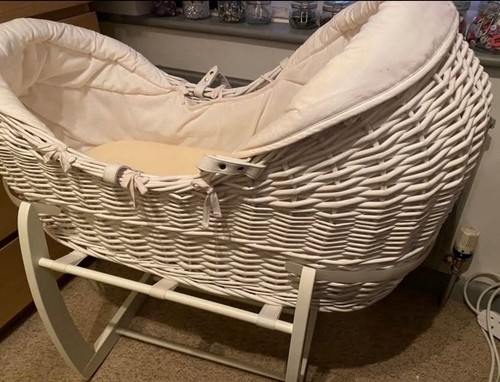 Mamas and papas moses basket - mamas,