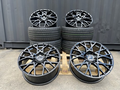 Rs3 style alloy wheels - 18", +