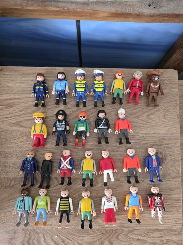 Job lot playmobil figures - 26,