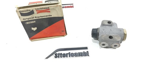 Brake regulator corrector - regulator,