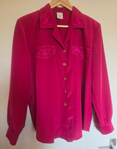 Fashion scene pink - fashion, embroidered