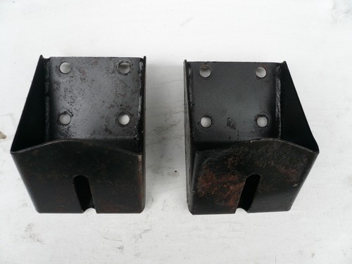 Daimler sp250 engine mount - sp250,
