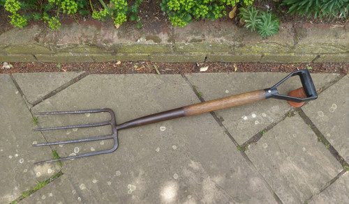 Vintage garden fork digging - vintage, fork.