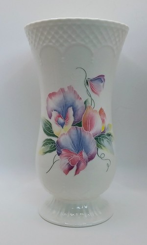 Aynsley little sweetheart - aynsley, vase