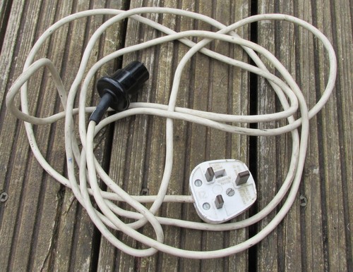 Vintage power lead and plug - vintage,