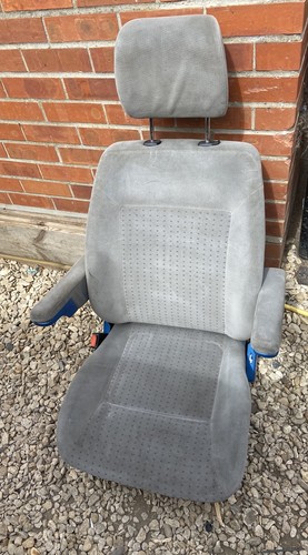 Volkswagen captains seat - volkswagen,