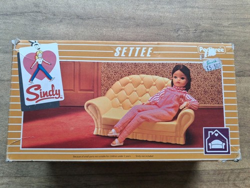 Vintage sindy cream two - cream,