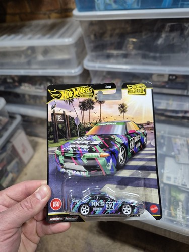 Hot wheels premium nissan - hot,