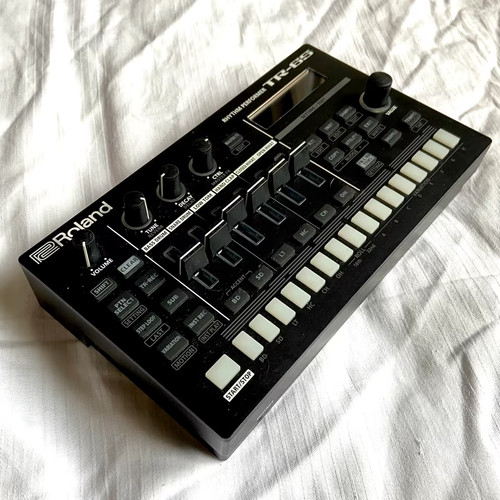Roland 6 track compact - roland, tr-6s