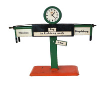 AC4456: Vintage 0/1 Gauge Continental Train Direction Indicator / Stand