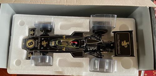 Quartzo lotus 72d jps - 1/18,