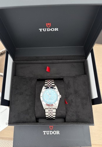 Tudor black bay blue lagoon - black,
