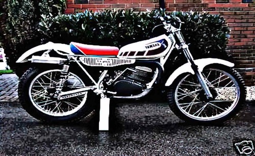 Photo motorbike yamaha - a4,