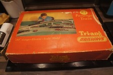 Tri-ang Hornby 00 Trains Railway Carriages and Accessories