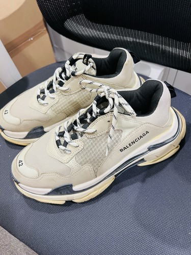 Balenciaga triple beige - triple,