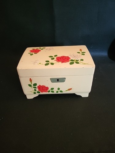 Foreign music box - foreign,