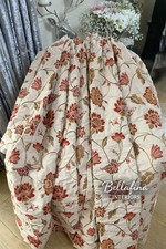 Vintage Tapestry Style