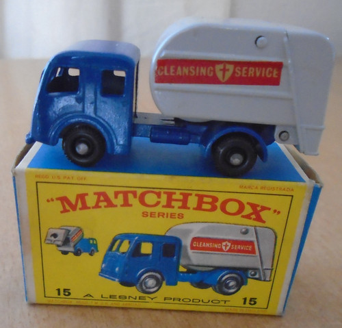Matchbox series dennis - matchbox,