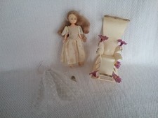 Vintage 1983 Hornby Flower