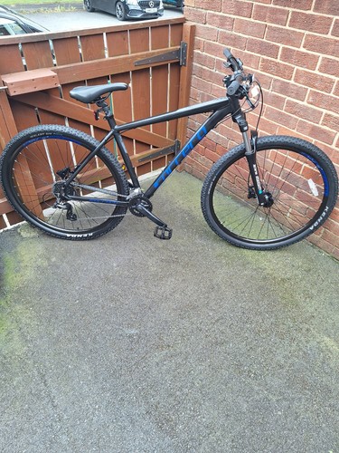 Carrera hellcat mountain - mountain, bike