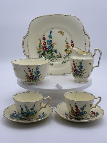 Crown staffordshire hollyhock - crown,