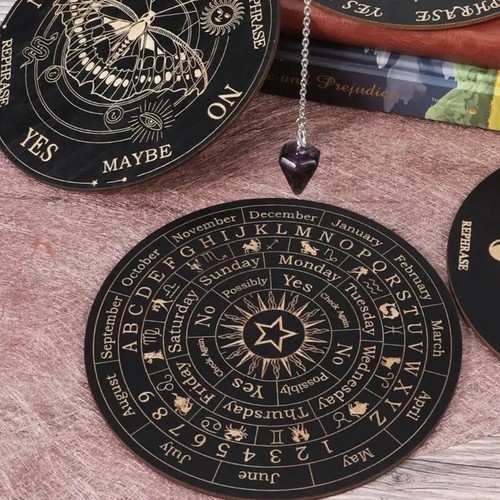 Wooden pendulum board moon - wooden,