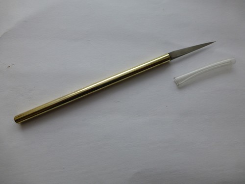 Violin making luthier cutting - making,