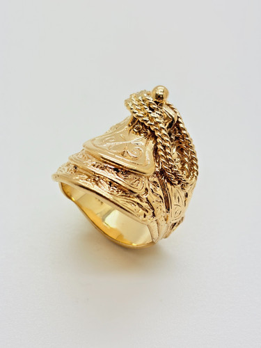 9ct yellow solid - solid, saddle