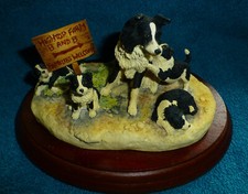 Border Fine Arts Figurine