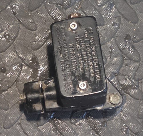 Rf600 front brake master - rf600,