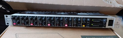 Behringer channel rx1602 - 16,